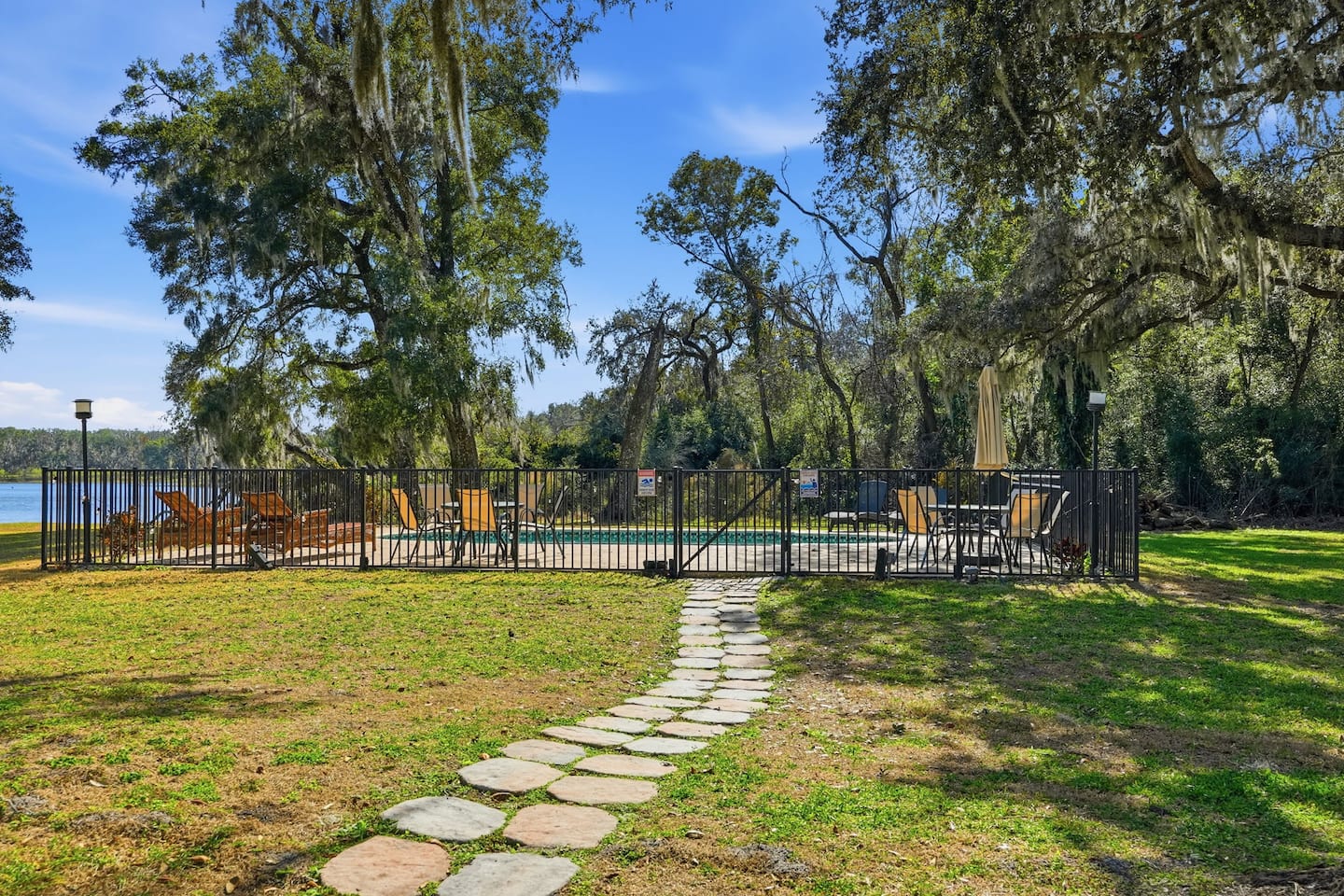 The stone path to the pool — Lakeview Estate