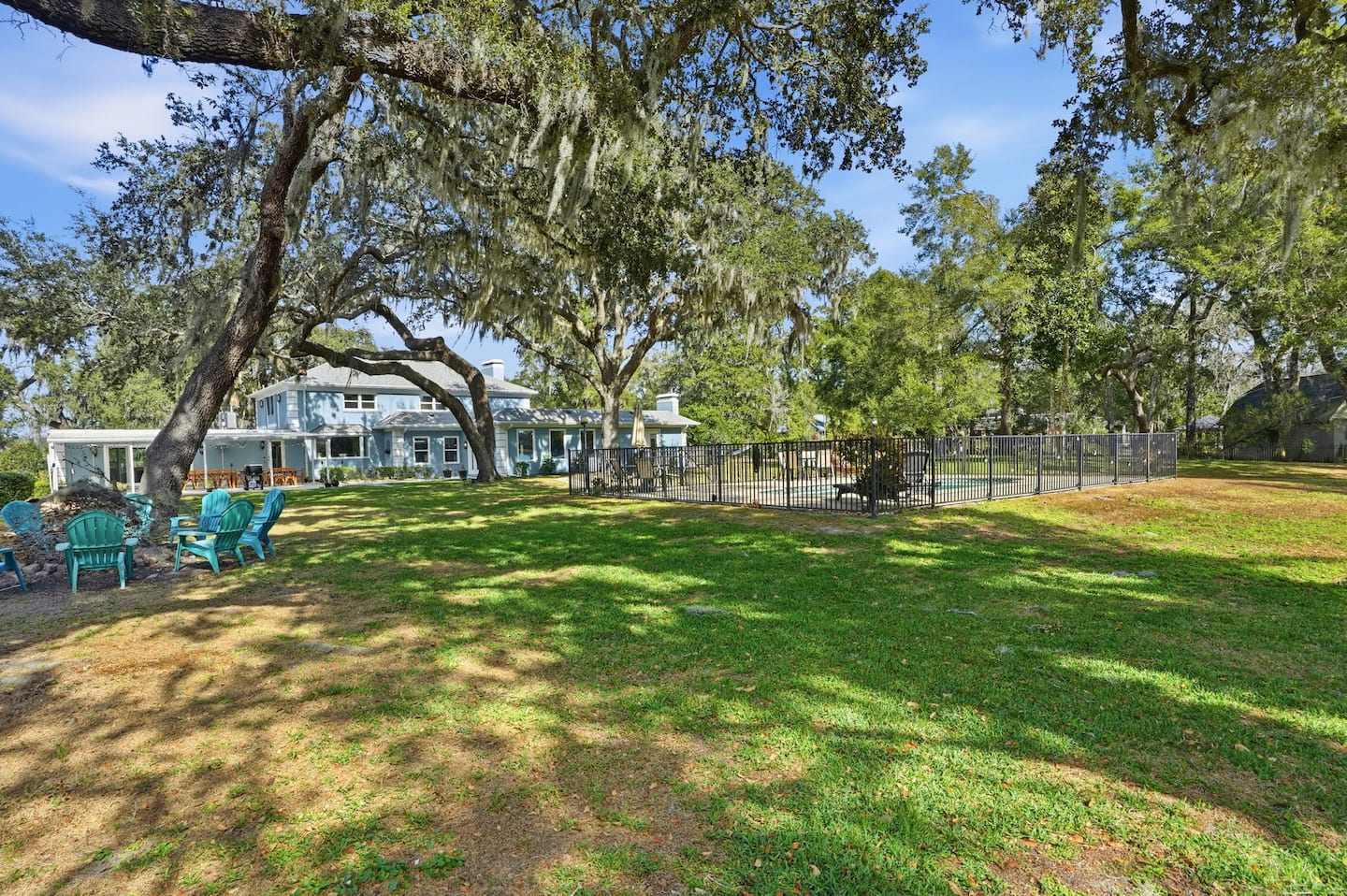 The grounds — Lakeview Estate