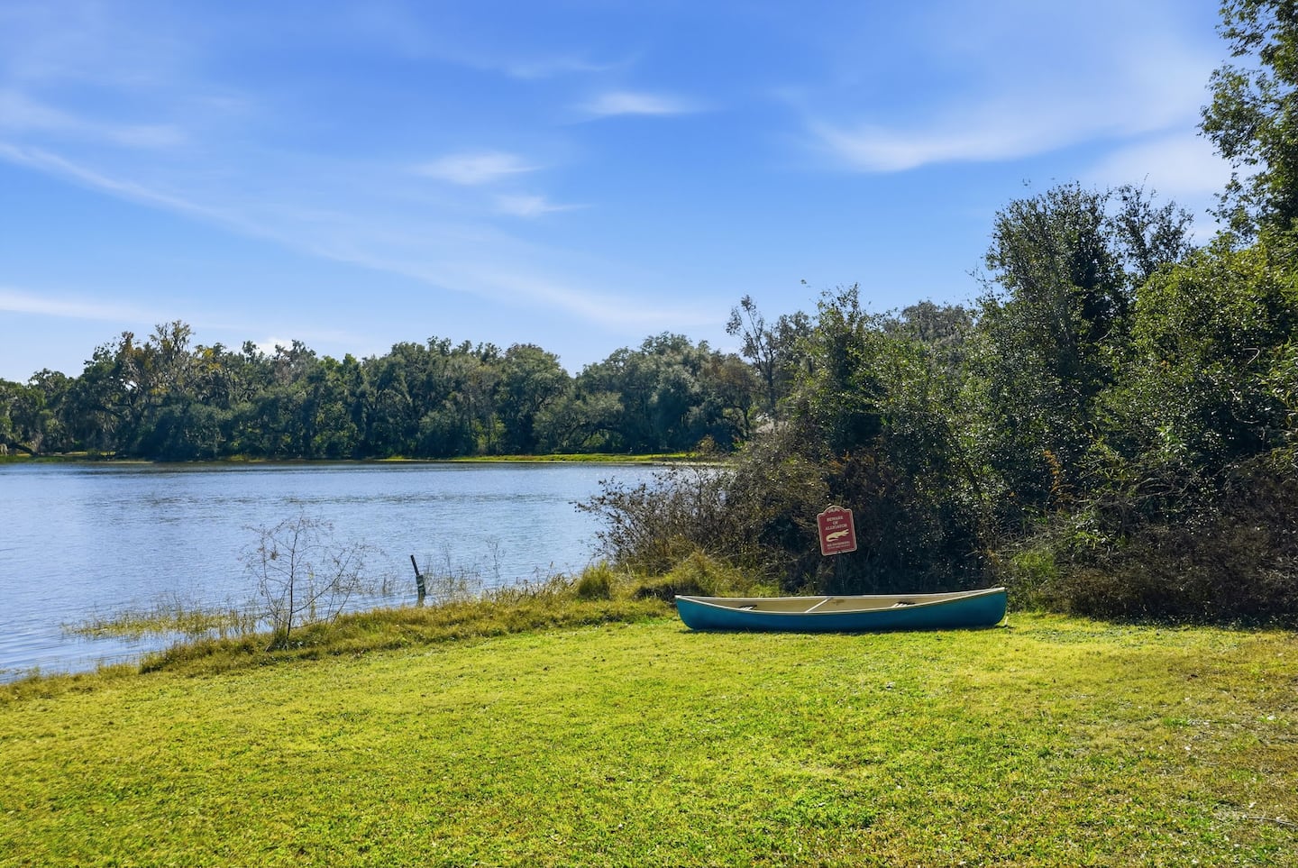 The lakeshore — Lakeview Estate